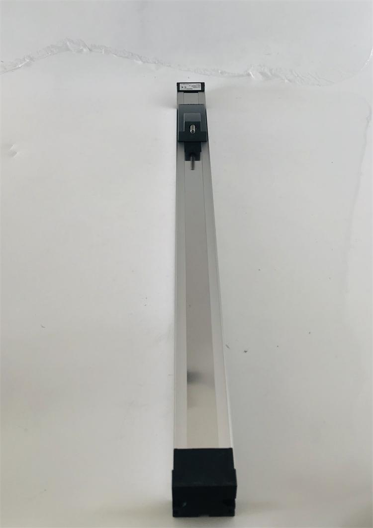 TLH直線位移傳感器 德國novotechnik位移傳感器實(shí)拍圖